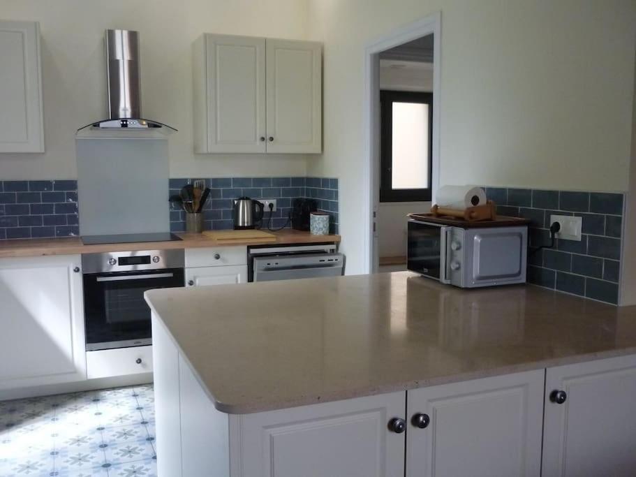 Le Presbytere - Touillon, Jacuzzi, 4 Chambres Pour 10 Εξωτερικό φωτογραφία